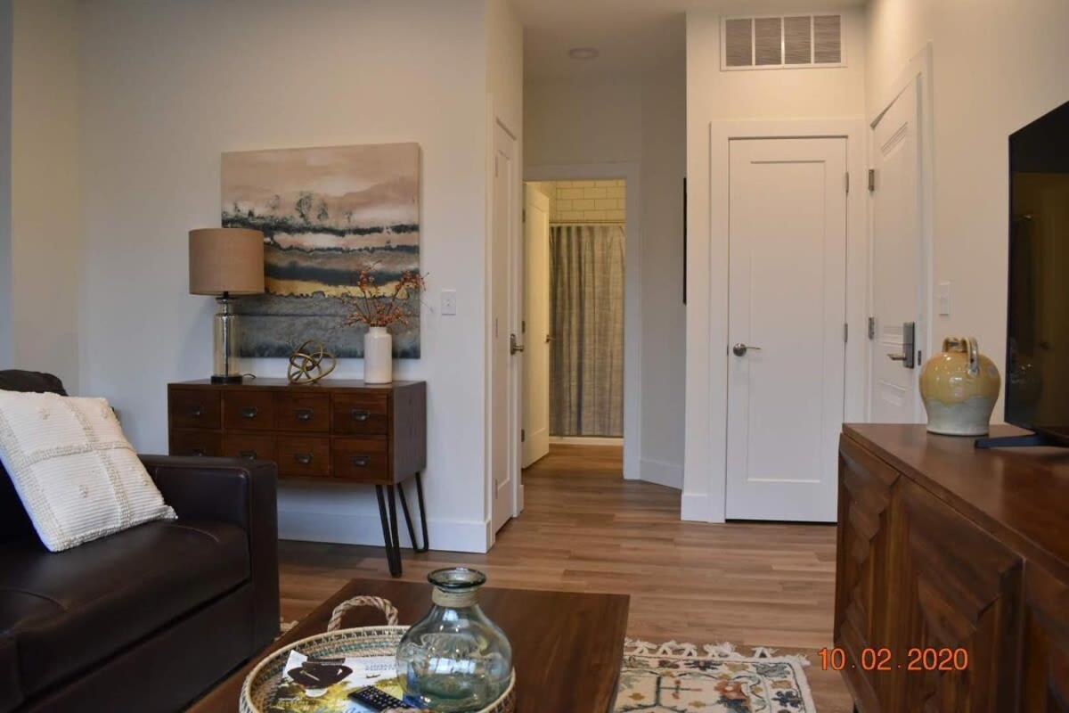 Downtown Traverse City Capri Condo 316 Экстерьер фото